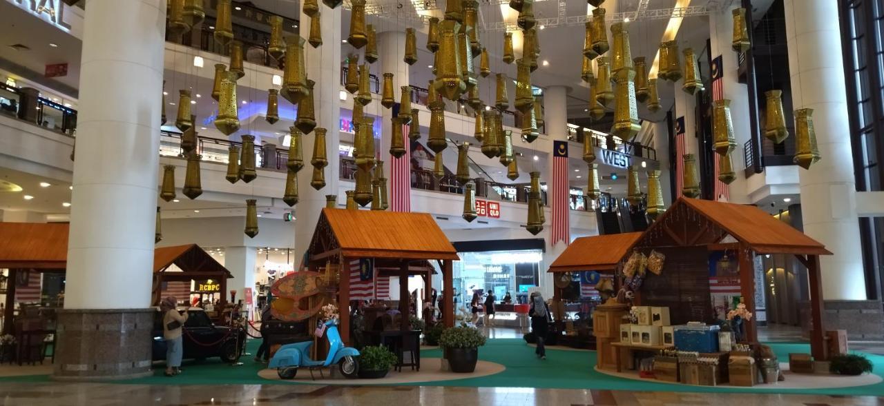 Plaza Apartment At Berjaya Times Square Kl Kuala Lumpur Luaran gambar