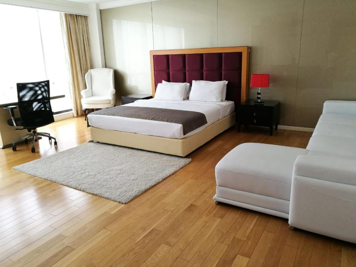 Plaza Apartment At Berjaya Times Square Kl Kuala Lumpur Luaran gambar