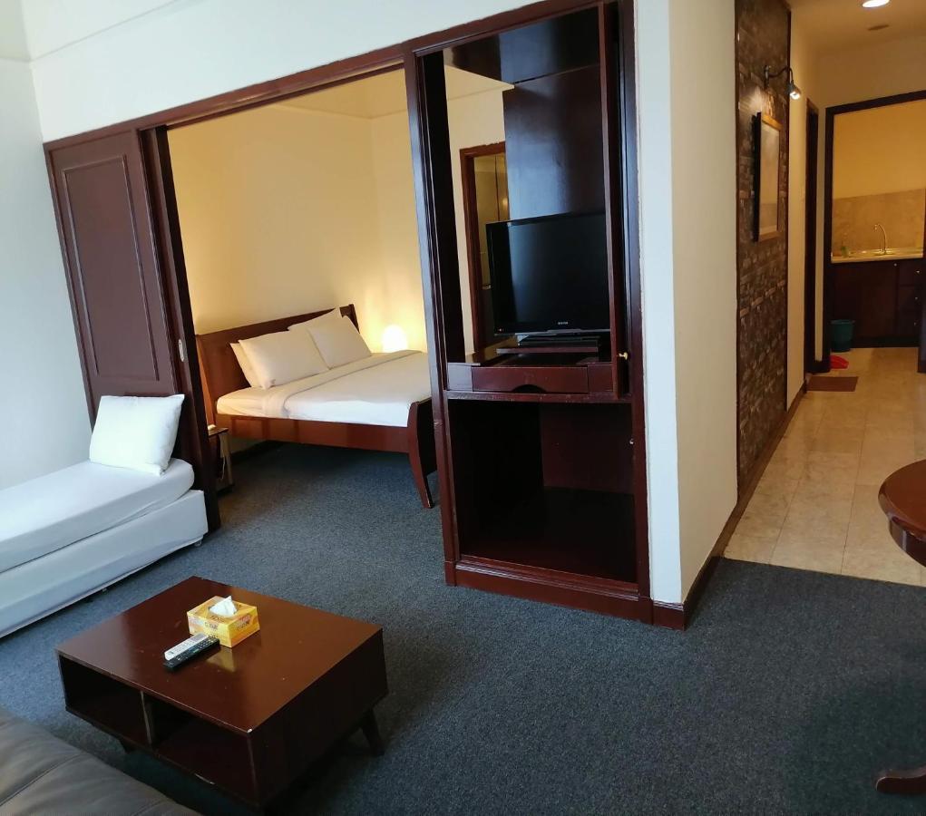 Plaza Apartment At Berjaya Times Square Kl Kuala Lumpur Luaran gambar
